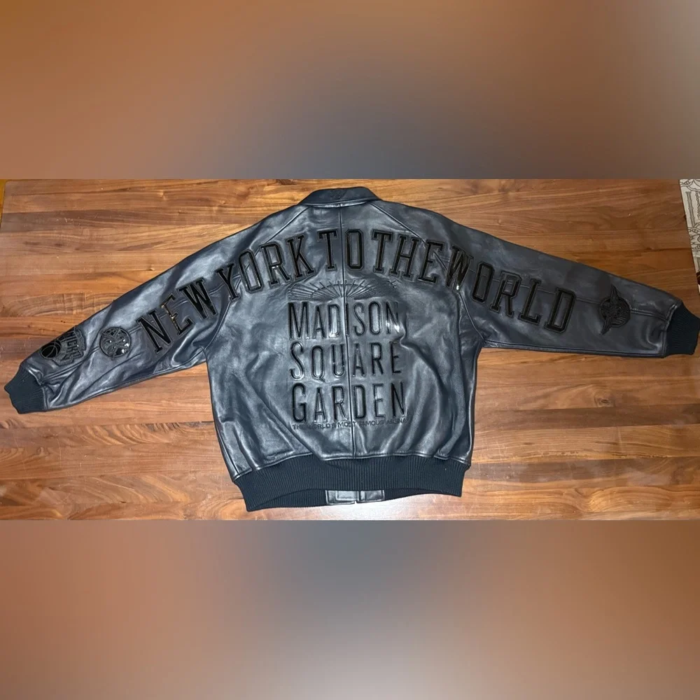 Kith & AVIREX for the New York Knicks Madison Square Garden Icon Jacket Sz Large - Picture 15 of 16